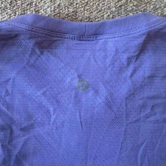 Lululemon Swiftly Relaxed Long-Sleeve Shirt in Dark Lavender Size 10 - Picture 6 of 7